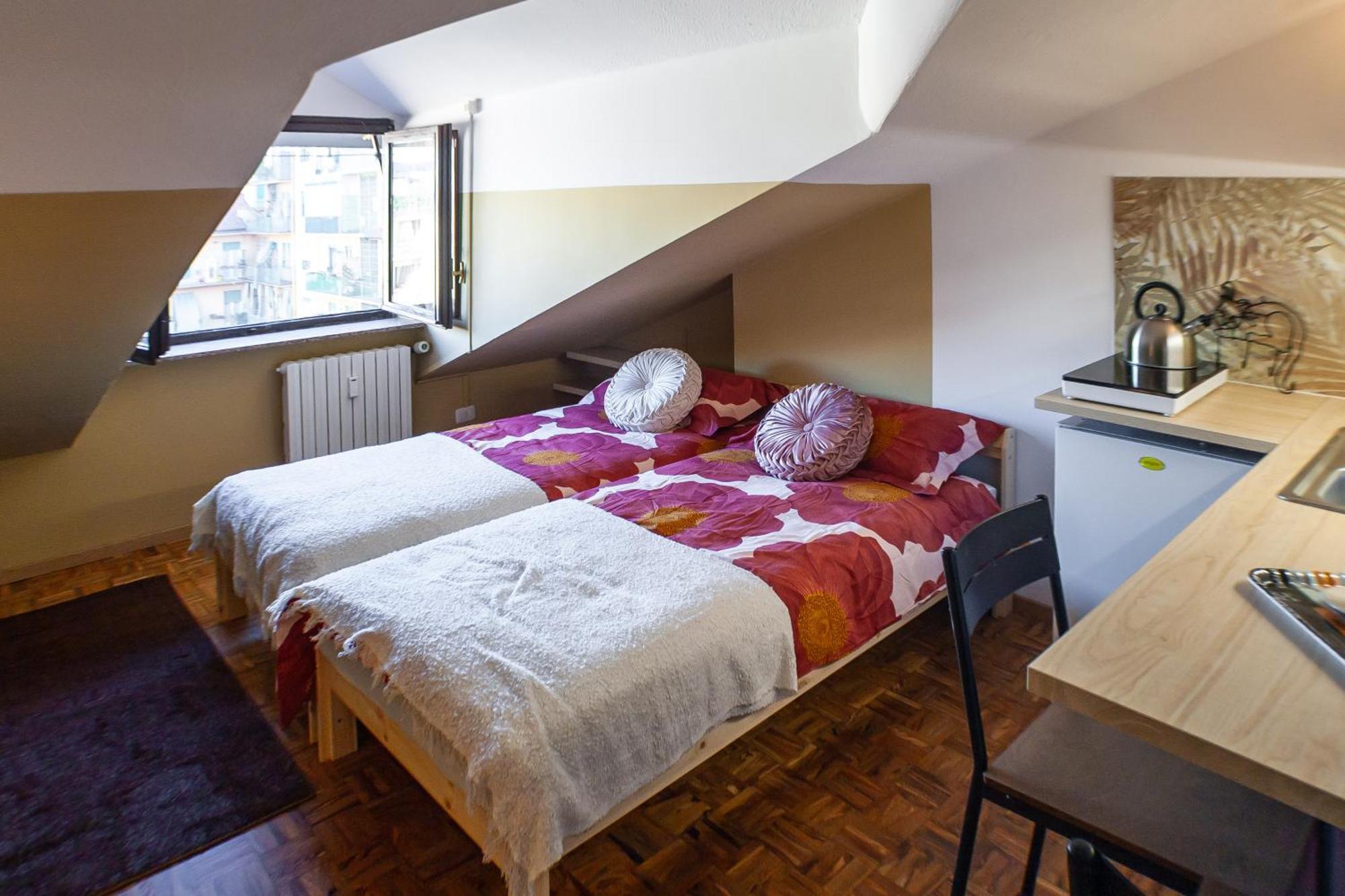 La Mansarda Rosa Di Via Cernaia Apartment